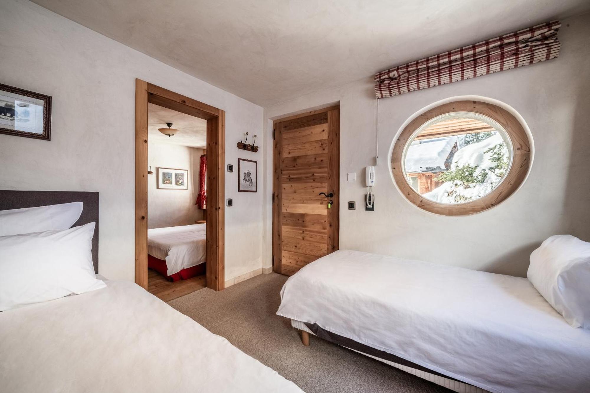 Capel Verbier - By Emerald Stay Exterior photo